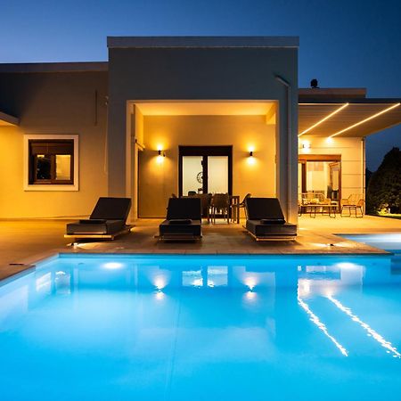Bay Overlook Villa Korakiaí Kültér fotó